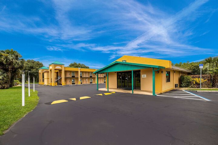 Hotel 2 of 42