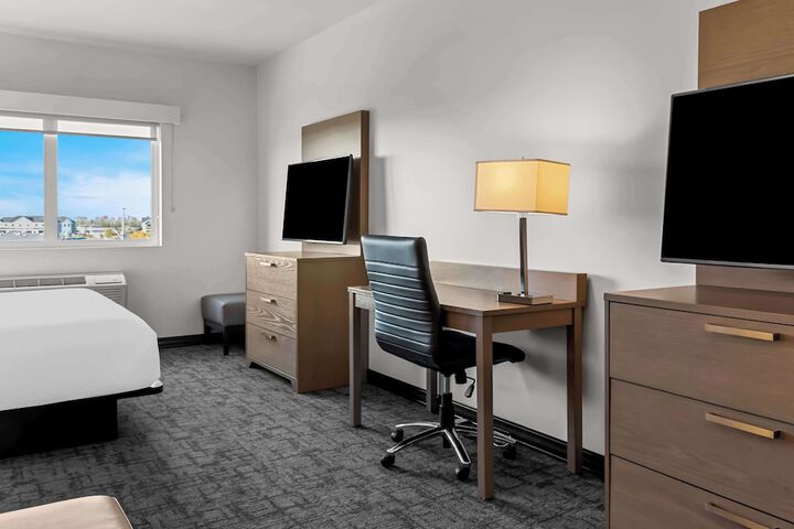 Room 53 of 58