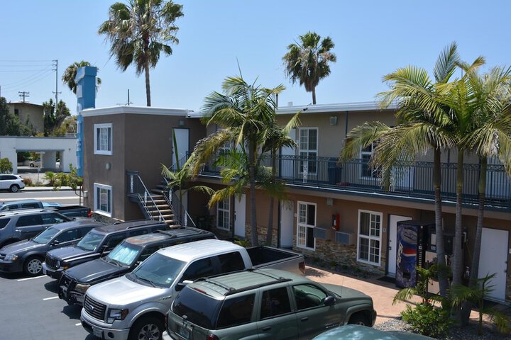 Hotel 17 of 51
