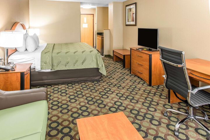 Room 25 of 30