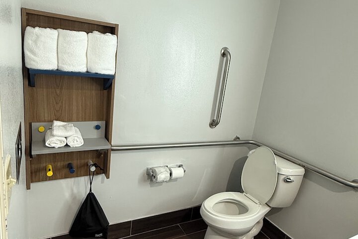 Microtel Inn & Suites by Wyndham Baton Rouge Airport