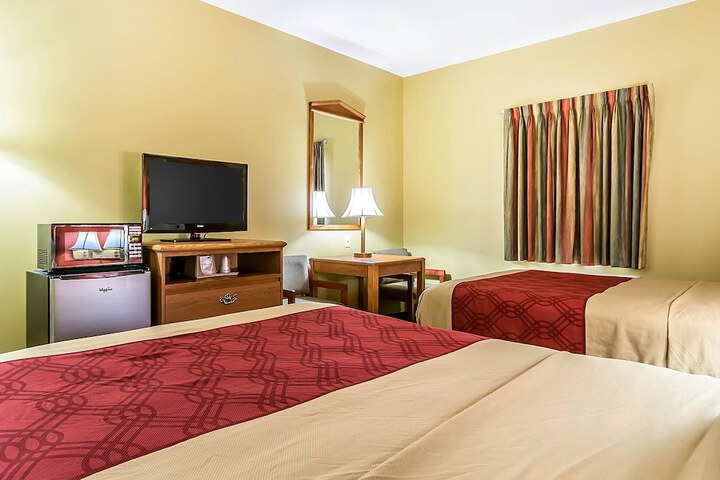 Room 18 of 60