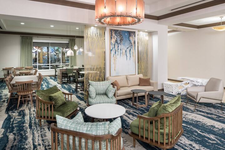 Fairfield Inn & Suites by Marriott Orlando at SeaWorld