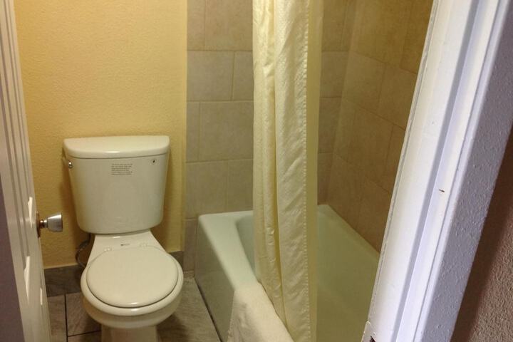 Executive Inn