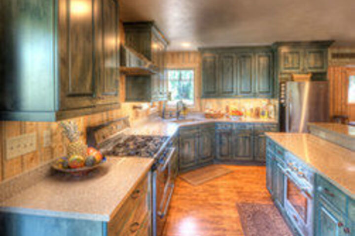 Wild Skies Cabin Rental at Flat Tops