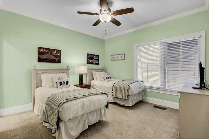 Room 40 of 45