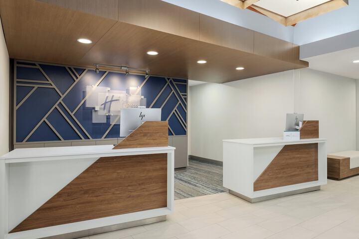 Holiday Inn Express Hotel & Suites Richmond-Brandermill by IHG