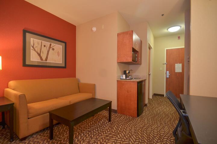 Room 12 of 47