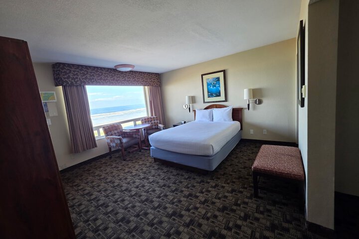 Seagrass Oceanfront Inn