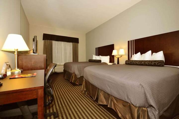 Room 21 of 34