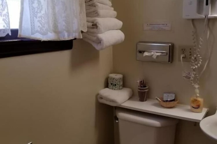 Room 20 of 46