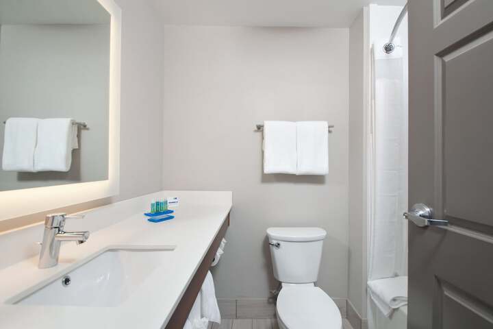 Holiday Inn Express Quantico - Stafford by IHG