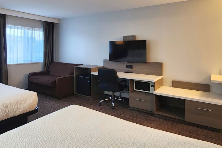 Room 14 of 50