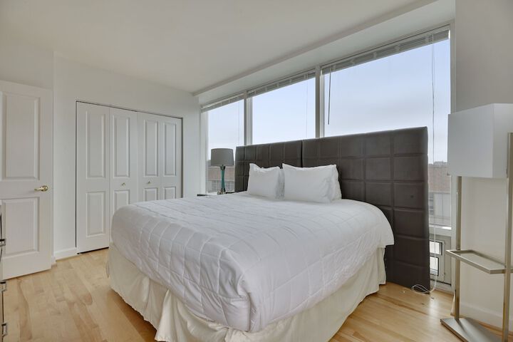 Room 14 of 19