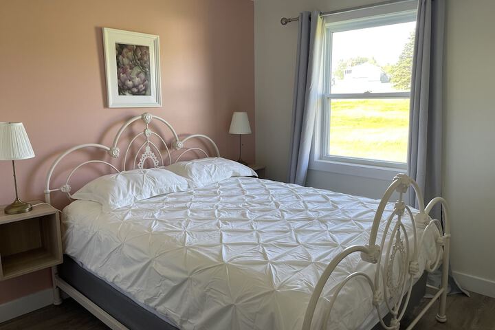Room 115 of 144