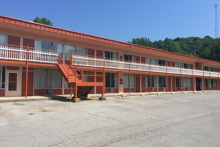 Daniel Boone Motor Inn