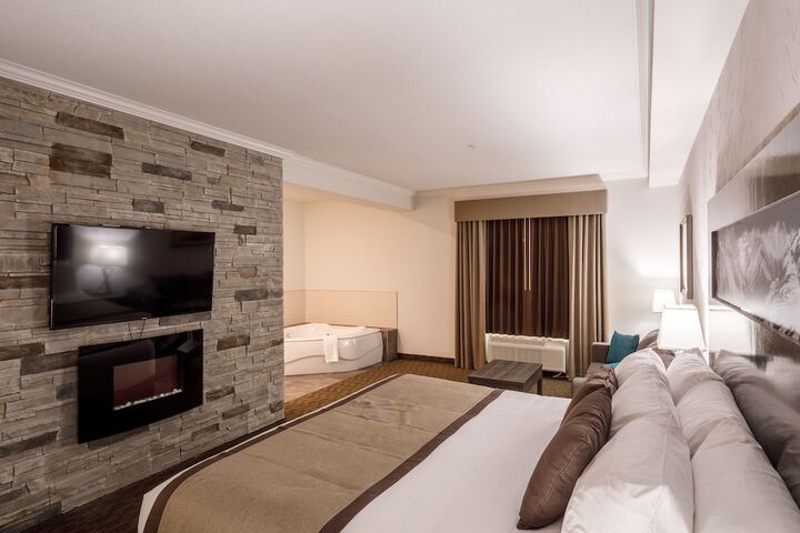 Room 17 of 46