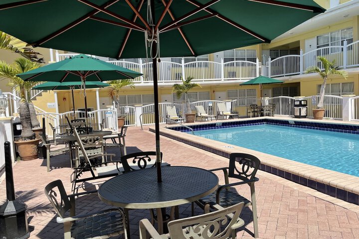 Hotel 7 of 130