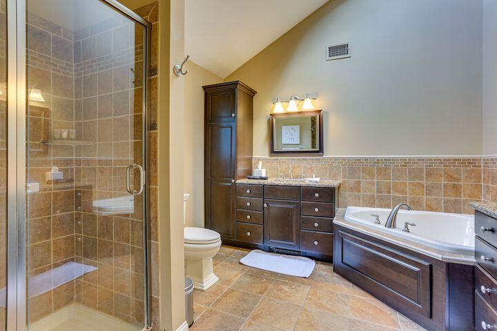 Warwick Vacation Rental w / Private Yard & Fire Pit
