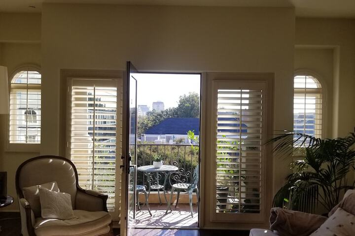 Room 44 of 54