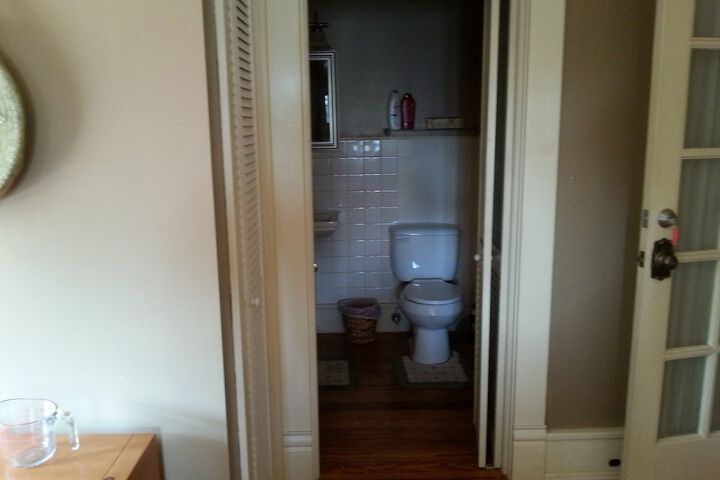 Room 21 of 35