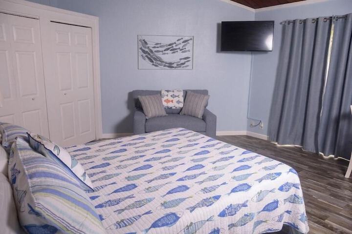 Room 30 of 51