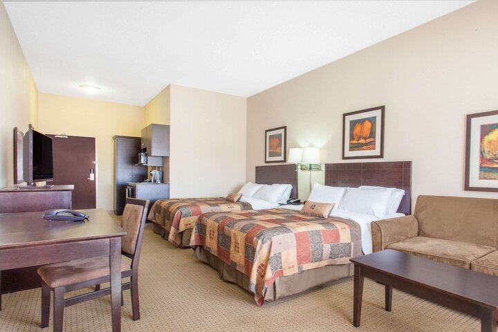 Room 21 of 33