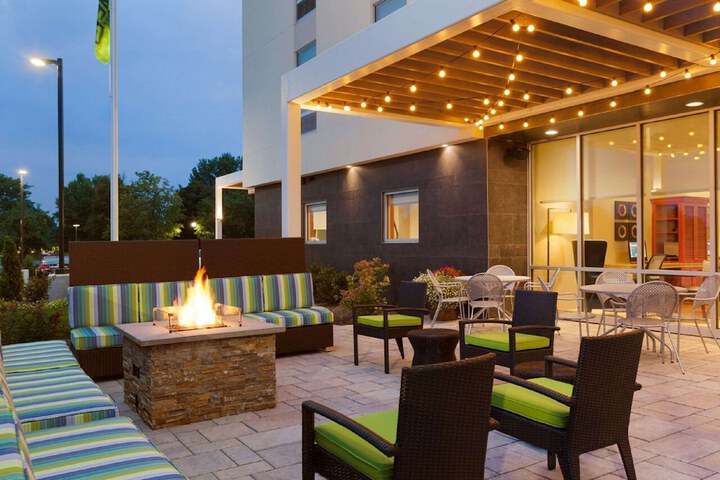 Terrace/Patio 57 of 59