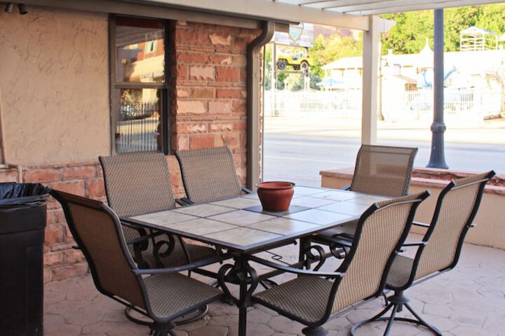 Terrace/Patio 98 of 100