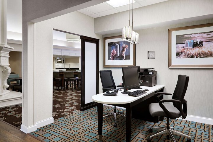 Business Center 27 of 27