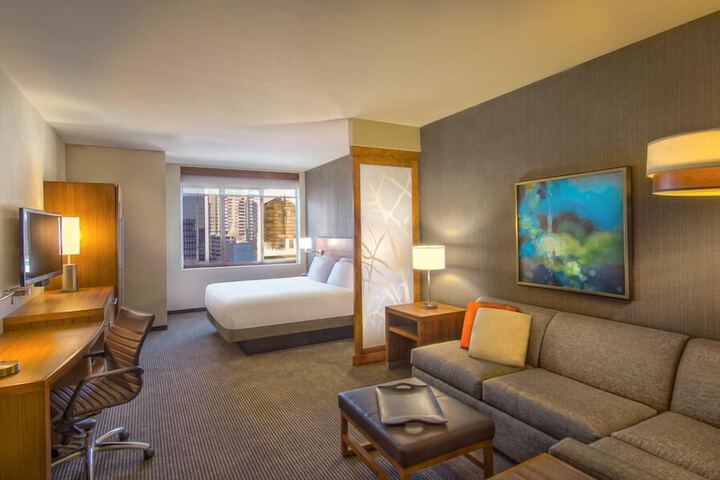 Room 29 of 37