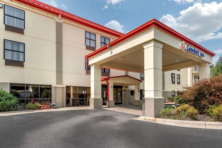 Hotel 3 of 28