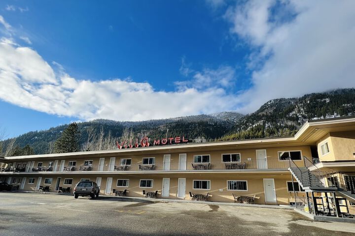 Hotel 6 of 153