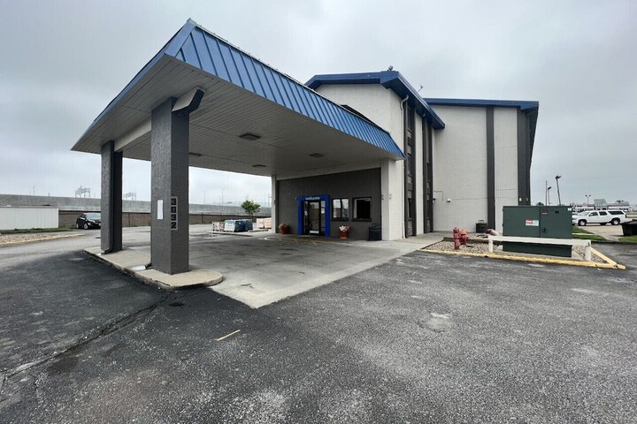 Motel 6 Council Bluffs IA - Omaha East