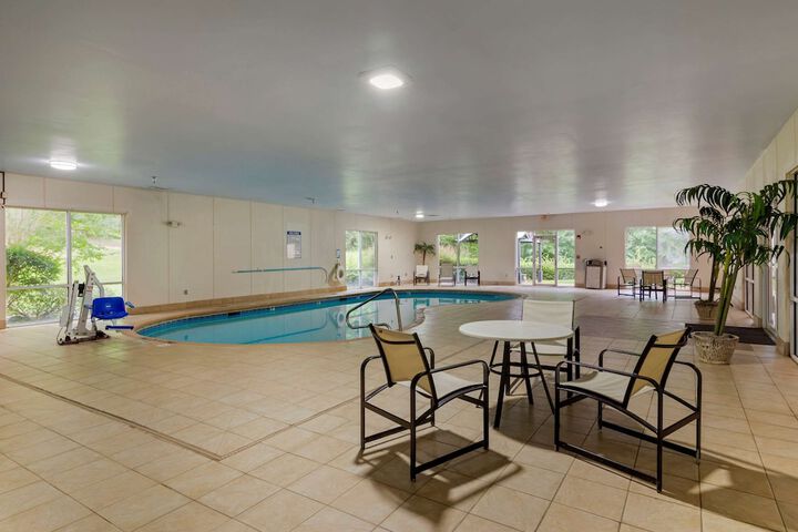Pool 4 of 23