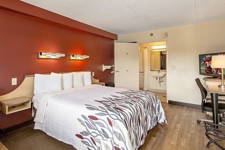 Room 9 of 22