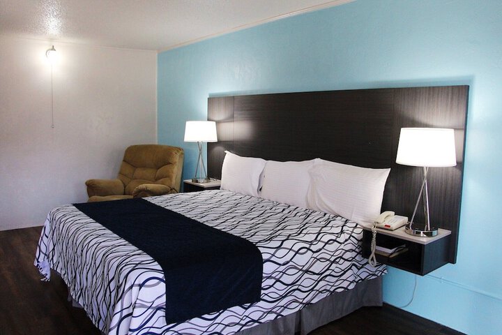 Motel 6 New Boston TX