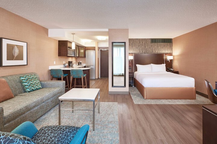 Room 14 of 29
