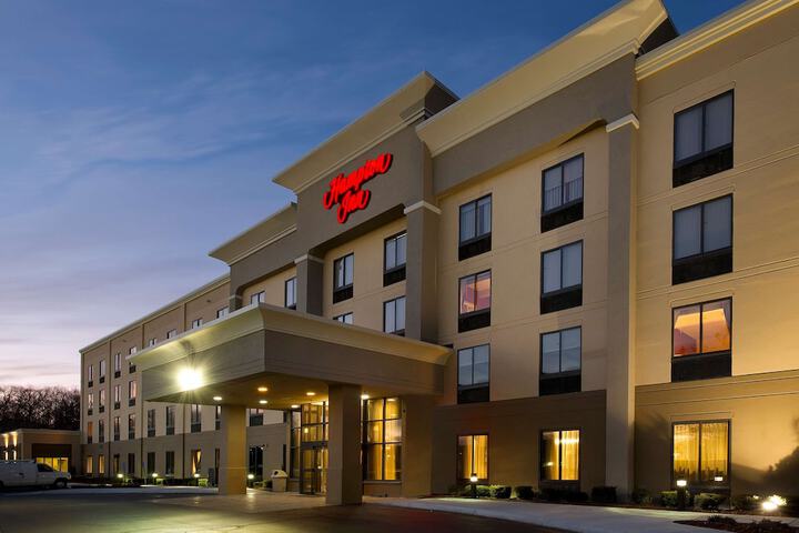 Hotel 3 of 35