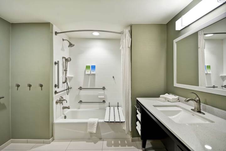 Home2 Suites by Hilton Maumee Toledo