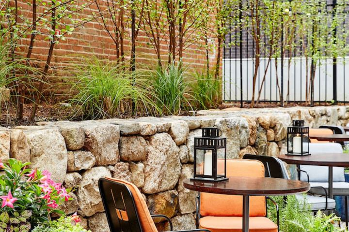 Terrace/Patio 22 of 23