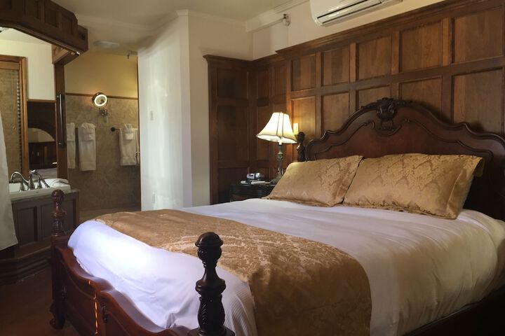 Room 38 of 52