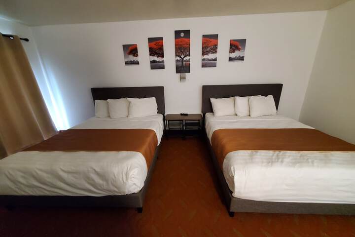 Room 3 of 5