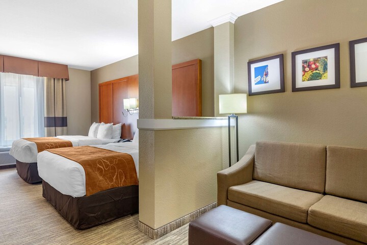 Room 15 of 39