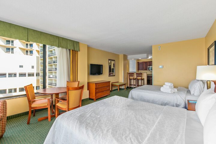 Room 30 of 108