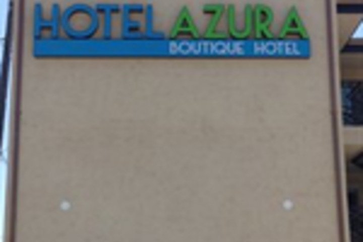 HOTEL AZURA