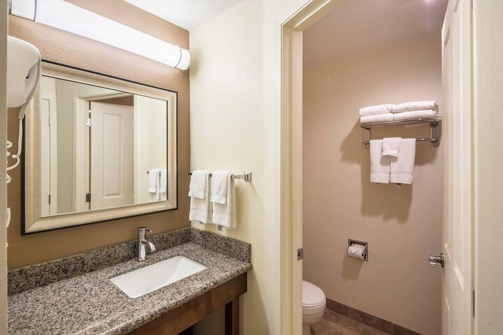 Quality Inn & Suites Coeur dAlene