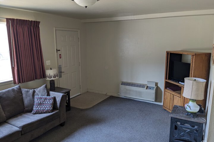 Room 9 of 52