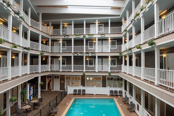 Pool 5 of 33