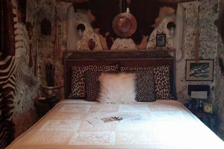 Room 14 of 39